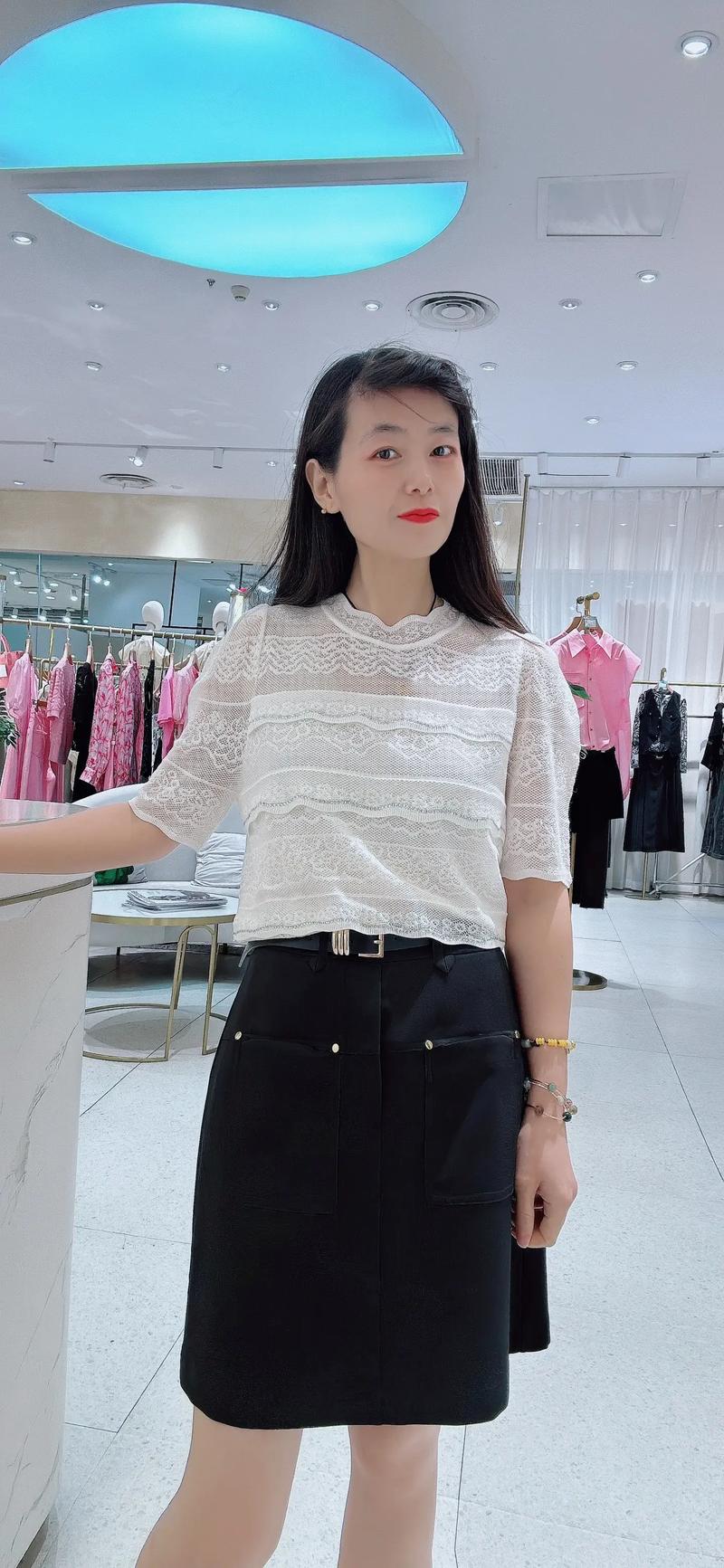 运城服装批发：时尚潮流背后的产业生态